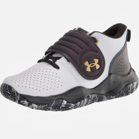 Under Armour Other - Under Armour Zone Unisex Basketball Shoe